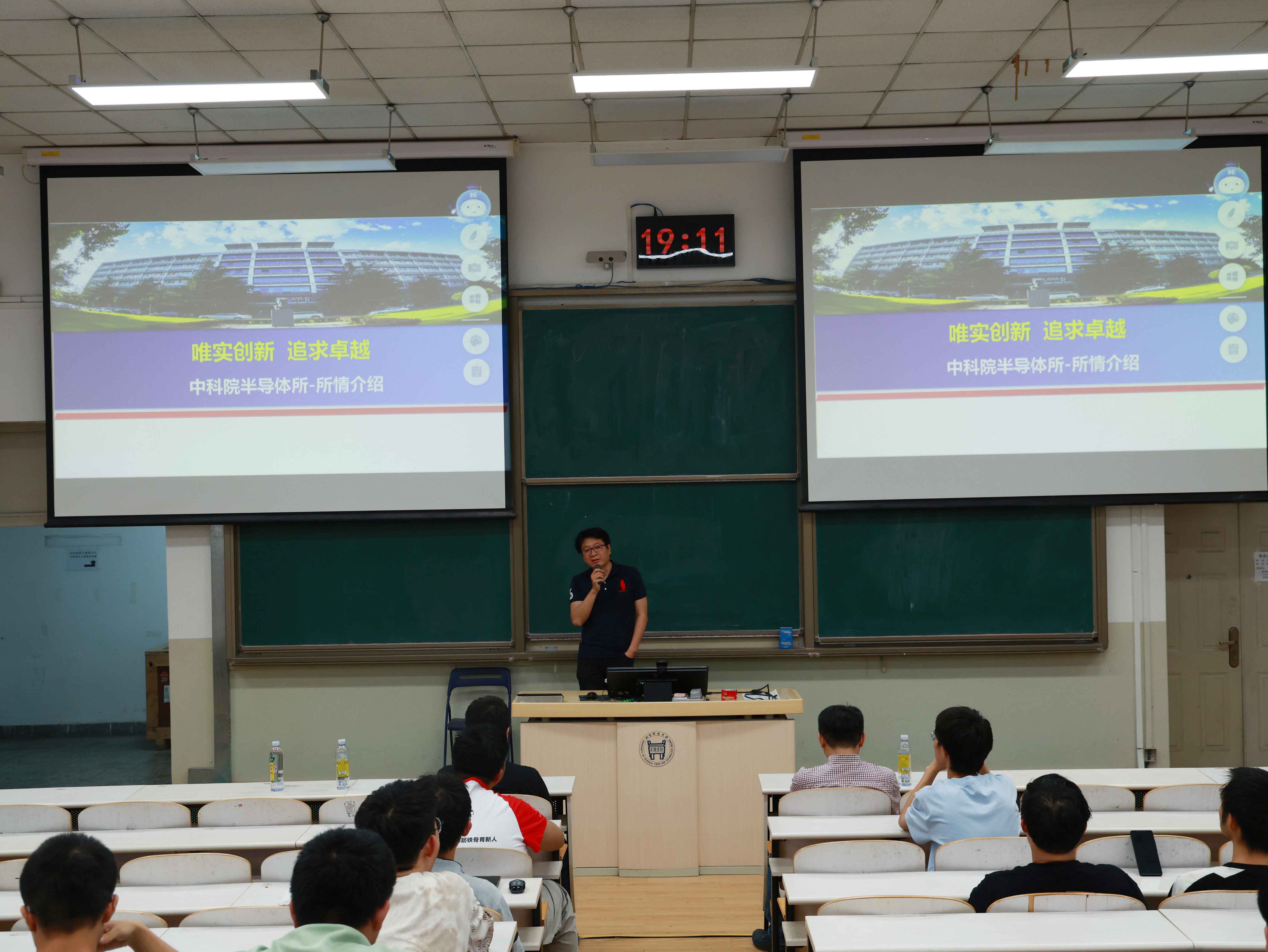 7bc43f8ff8332d4929a399dc1c96fc5e.jpg 7bc43f8ff8332d4929a399dc1c96fc5e.jpg