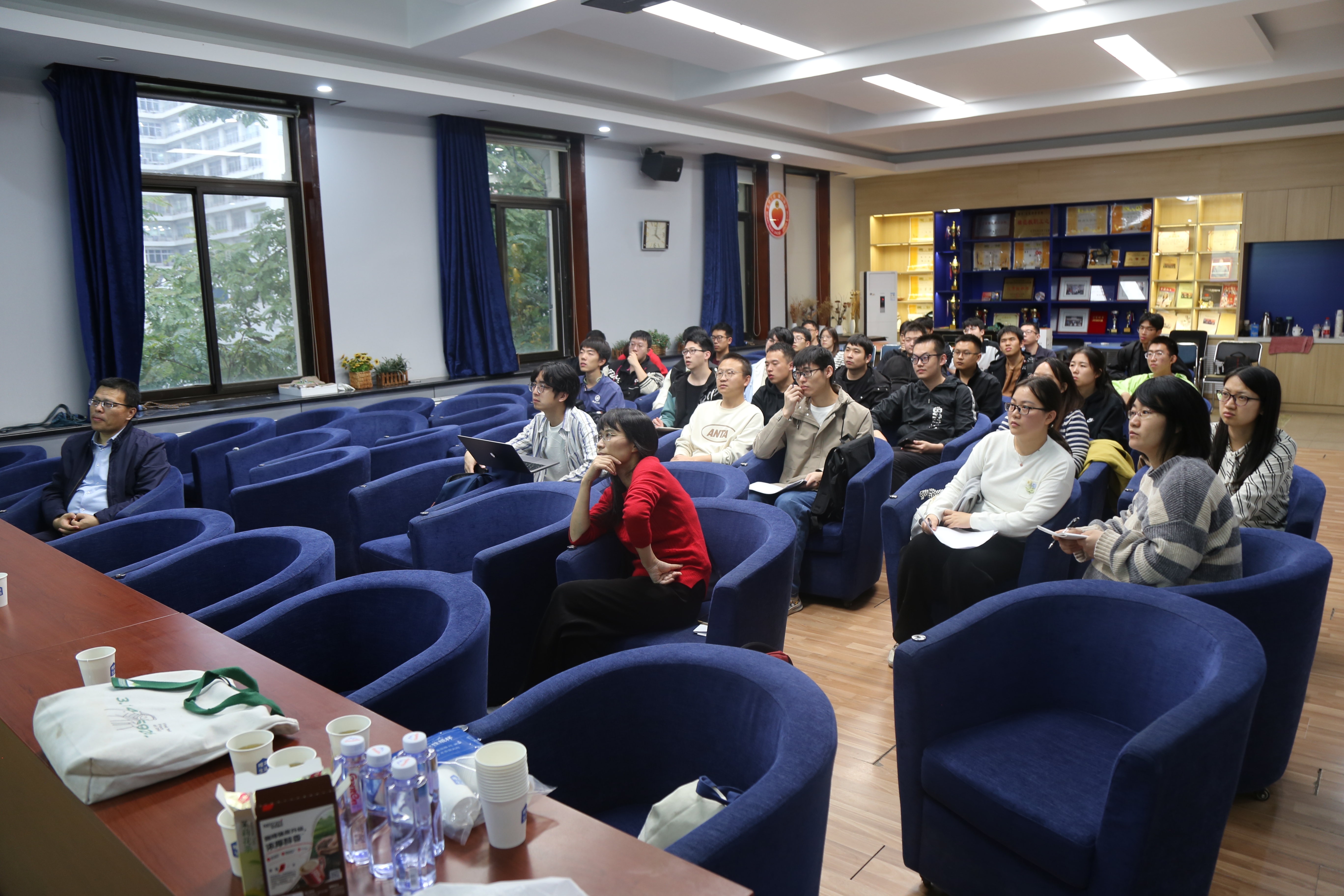 1729491300853870.jpg 1729491300853870.jpg