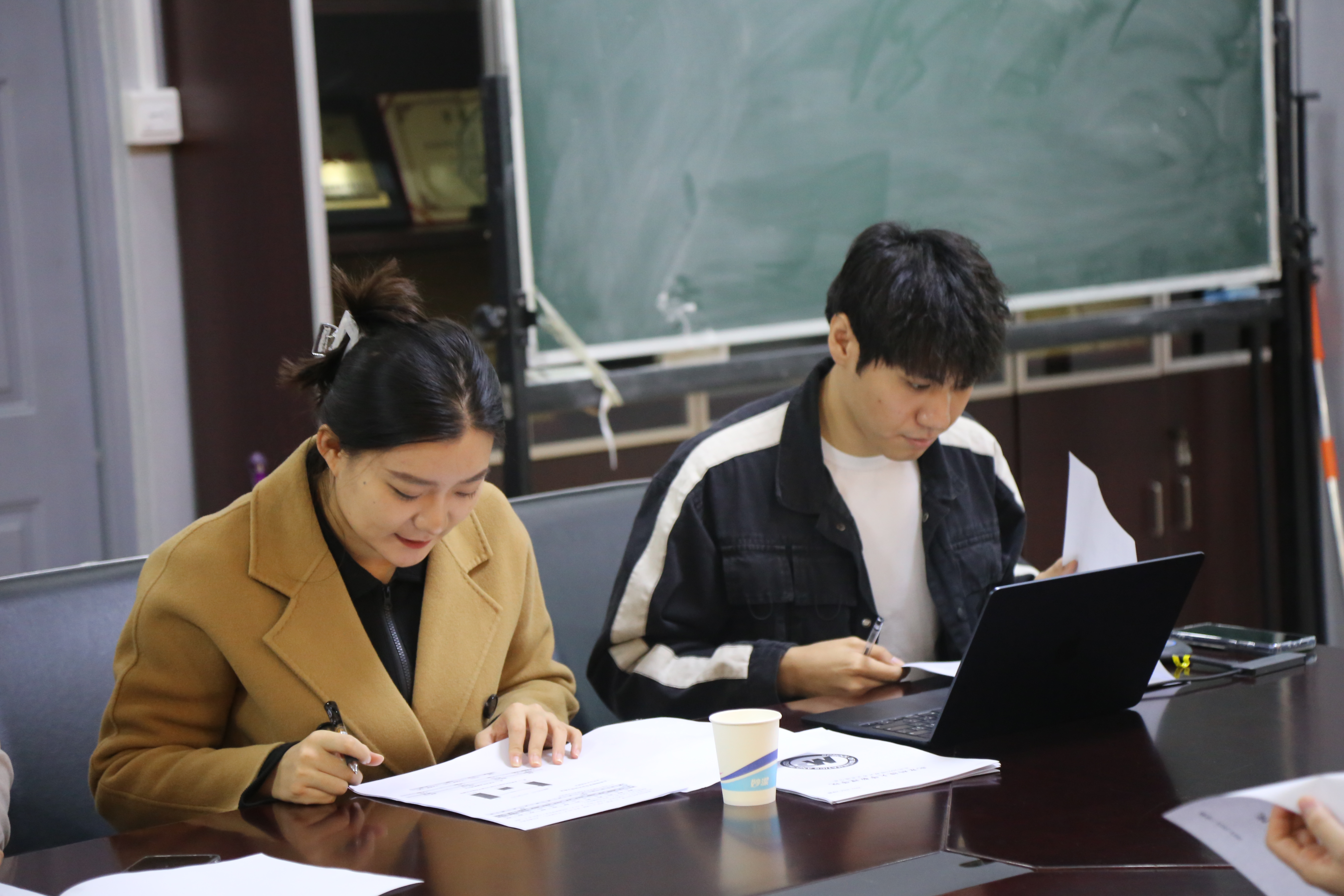 1730105685654494.jpg 1730105685654494.jpg